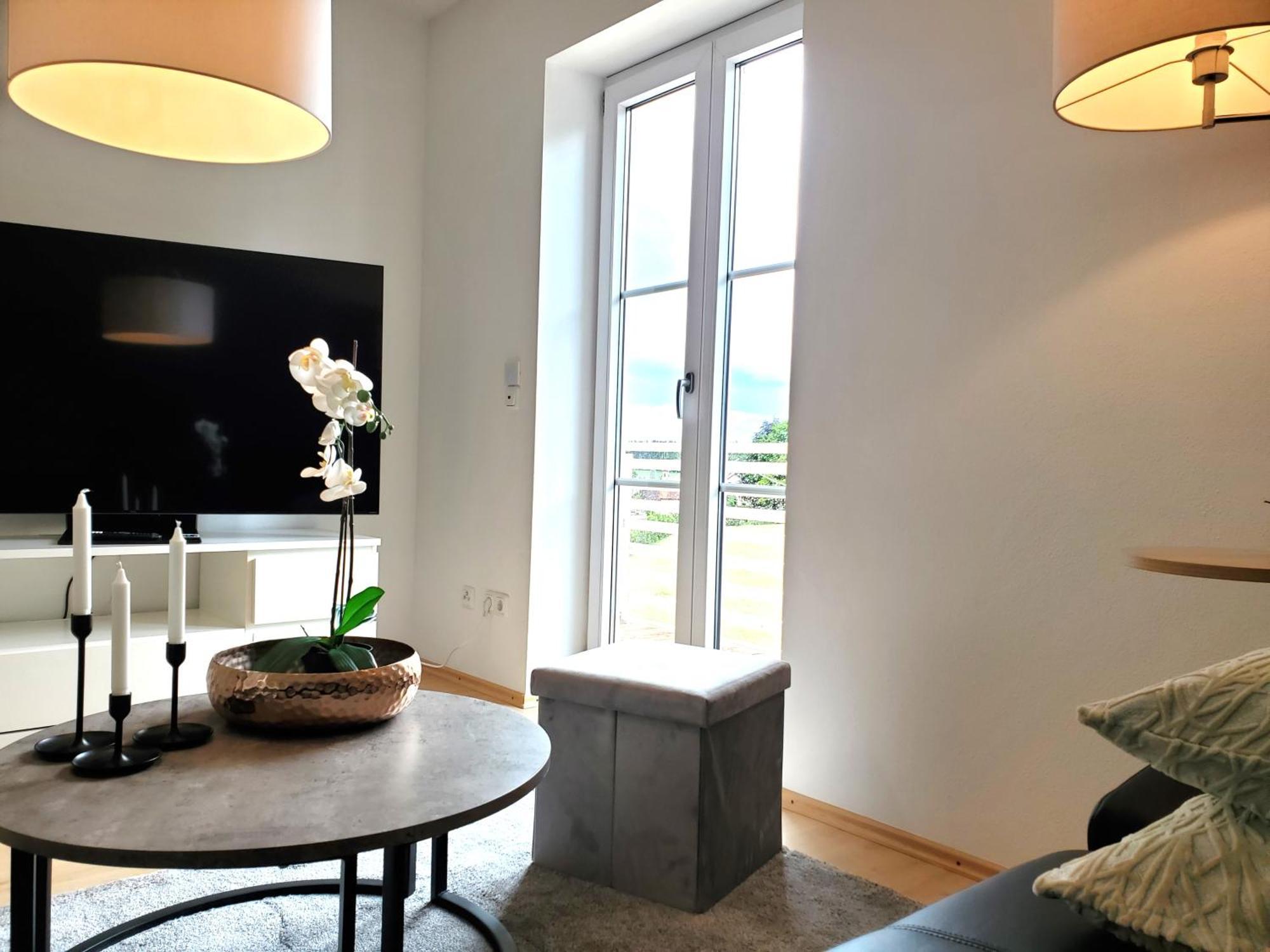 Apartment Chalet Am Schloss Kaltenberg Nahe Ammersee ゲルテンドルフ エクステリア 写真