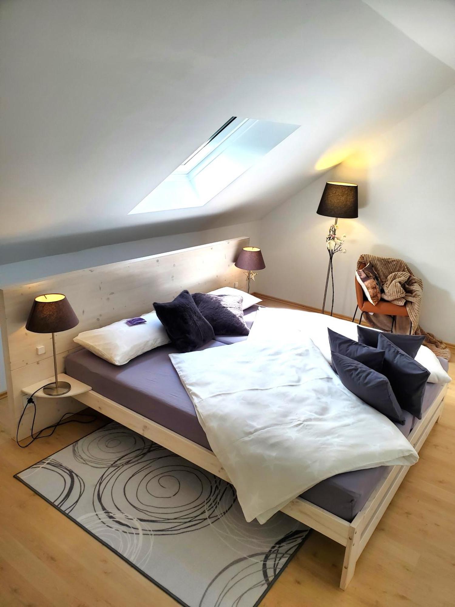 Apartment Chalet Am Schloss Kaltenberg Nahe Ammersee ゲルテンドルフ エクステリア 写真